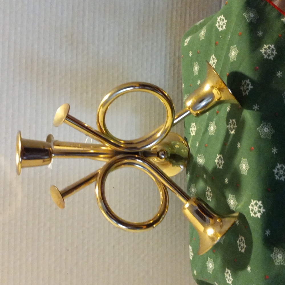 Vtg Silid Brass French Horn candle stick holder.